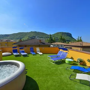 La Terrazza Sul Gasthof Garda (Verona)